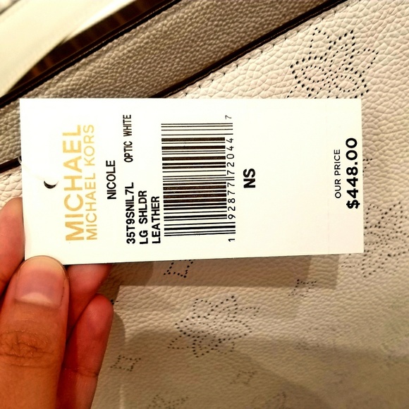 MK NICOLE LG SHOULDER BAG & FUR POM POM keychain - Picture 6 of 6